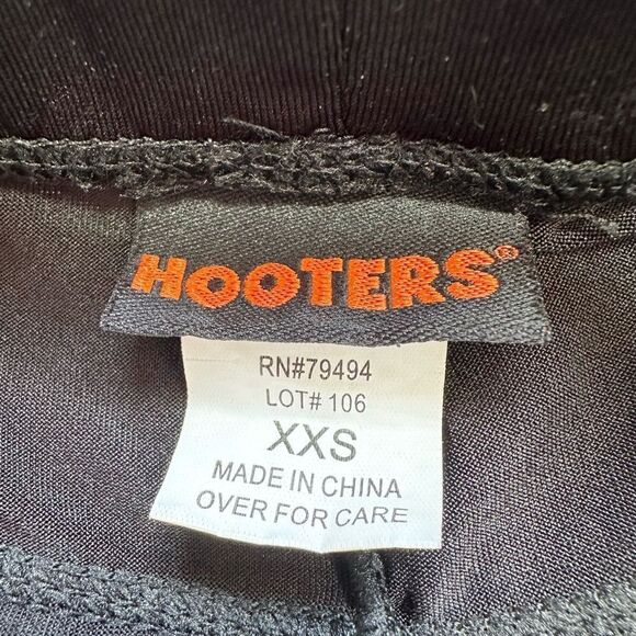 🔃Hooters Logo Black Waitress Uniform Shorts - Picture 4 of 5